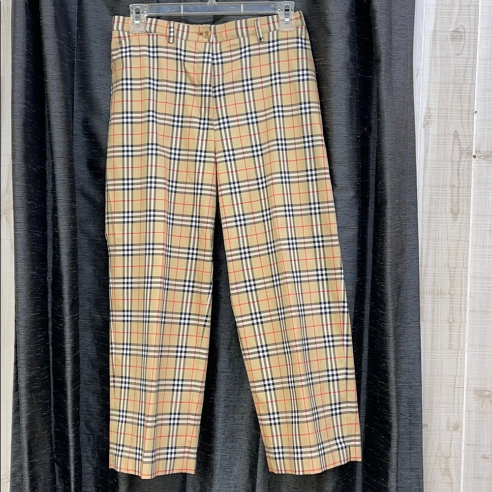 Burberry Golf Capris